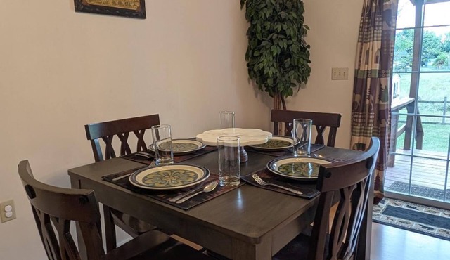 Pleasant 3-bedroom house with AC in Martinsburg