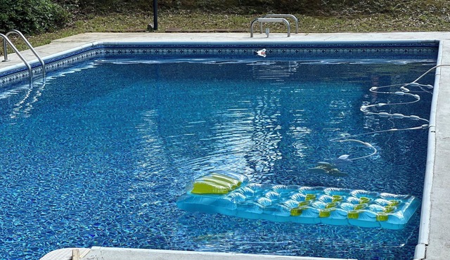 Price reduced. Pool home, Augusta, next to Masters Golf Course- National Hills