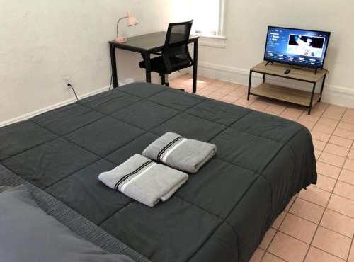 Private 2-bedroom apartment, New York City Manhattan only 15 mins away, MetLife Stadium Major international sporting event 10 minutes away