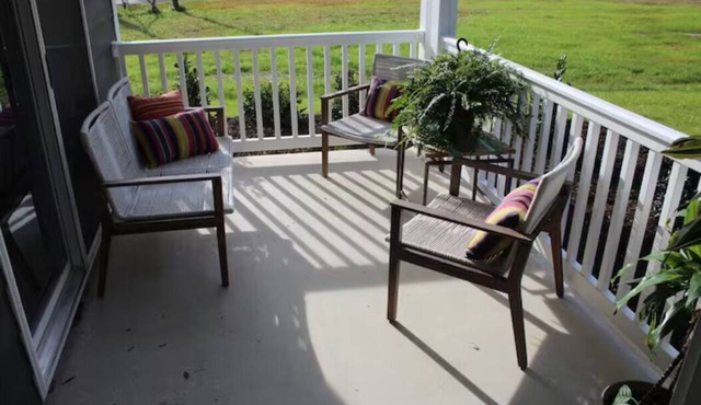 Private apartment close to all major Hampton Roads attractions.