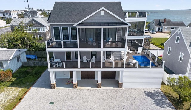 Private Pool Bay Views Parking Four Primary Suites