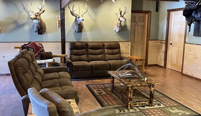 Private Queen Room #1 at The Lodge at Devils Tower