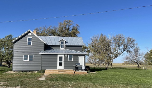 Quaint & Quiet - Hide'n Hunt Lodge in Tappen
