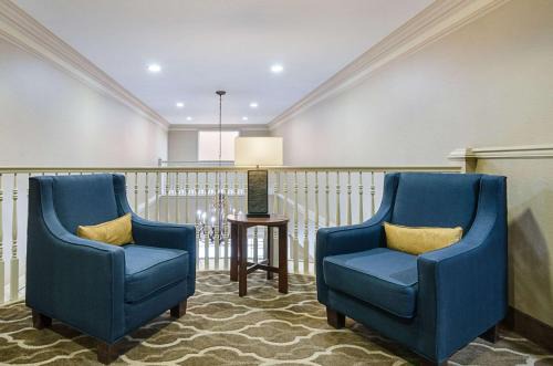 Quality Suites Springdale West I-49 in Springdale
