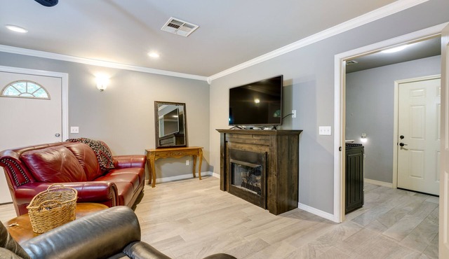 Quiet Oklahoma Studio Vacation Rental