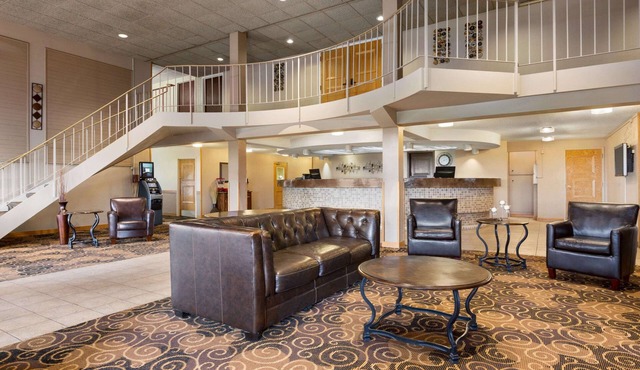 Ramada by Wyndham Bismarck
