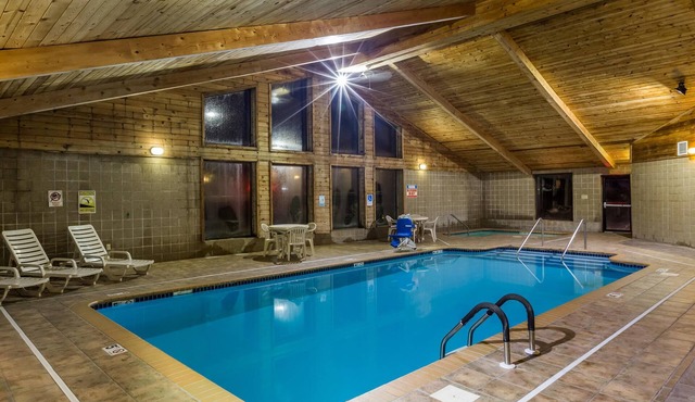Ramada by Wyndham Platte City KCI Airport