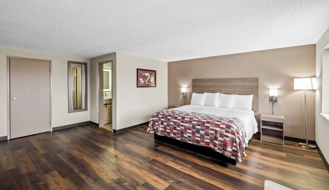 Red Roof Inn Ames