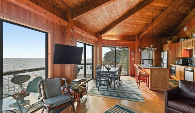 Rustic Retreat in Ocean Springs