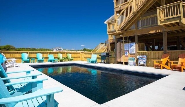 "Seabatical" Nice four yo house with a close walk to the beach! 4x4 Required