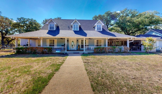 Serene and spacious ranch with a pool, outdoor kitchen, and walking trails