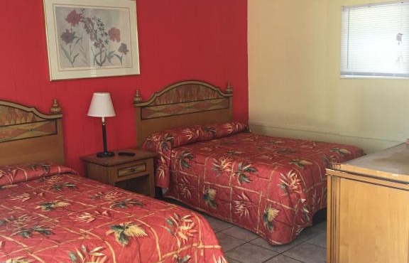 Shelton Motel
