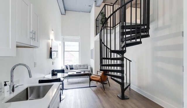 Sosuite | 2BR Loft w W/D, Gym, Lounge