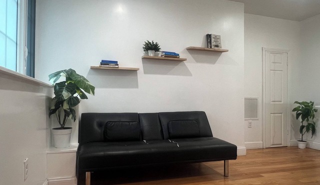 Spacious 3-bedroom apartment