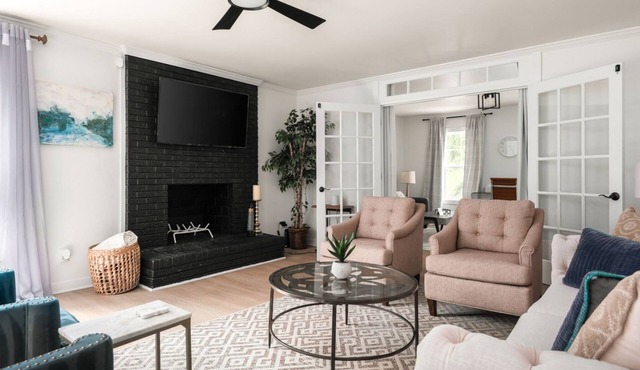 Spacious 5BR, 3.5BA home, 5 min walk to Duke