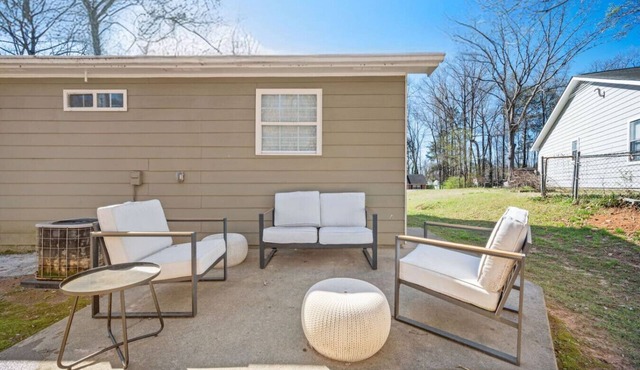 Spacious 6 Beds Retreat 5 min Marietta Sq *Sleep12