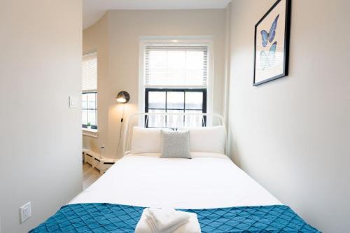 Spacious and Bright Studio in Boston