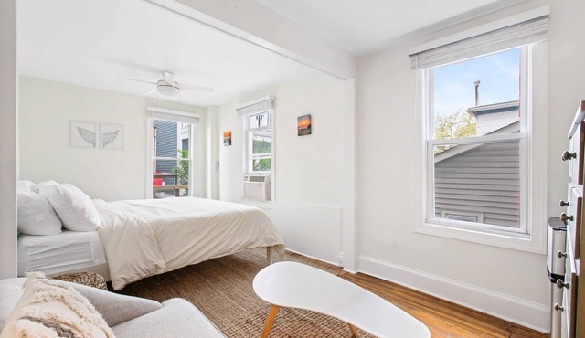 Spacious King Suite 1 Block to Beach & Asbury | Renovated Victorian | 1000 Mb.