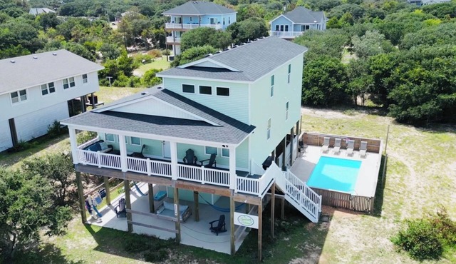 Splash of Lime 4x4 Carova Beach Cottage - Private Pool/Hot Tub