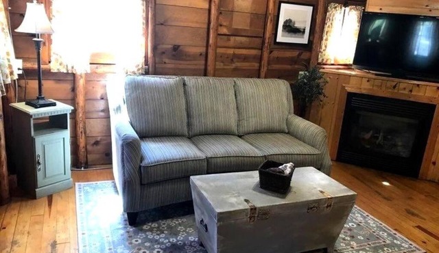 Stage Stop Cabin - In the Heart of Wickiup - Near Firepit & Playground