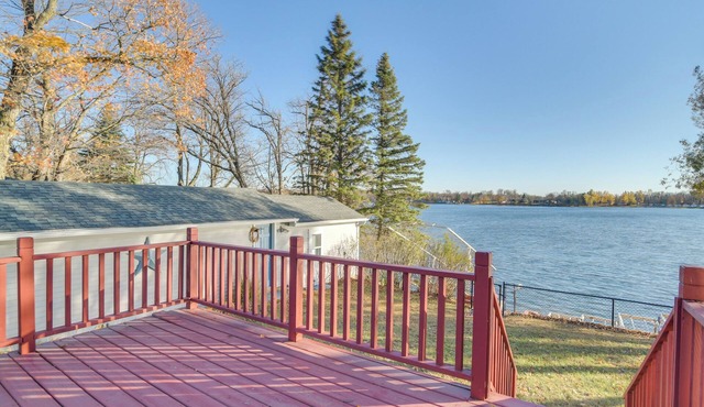 Star Lake Pet-Friendly Home: Fire Pit, Dock, Grill