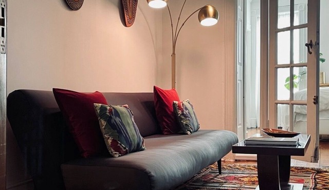 Stay with a local in Brownstone Brooklyn's Carroll Gardens