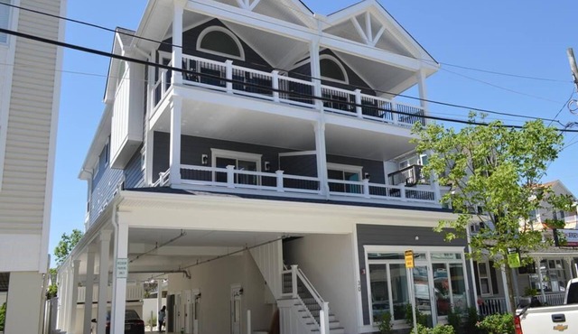 Steps to the Beach and downtown Sea Isle City