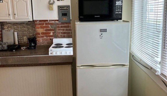 Studio apartment in Downtown OC