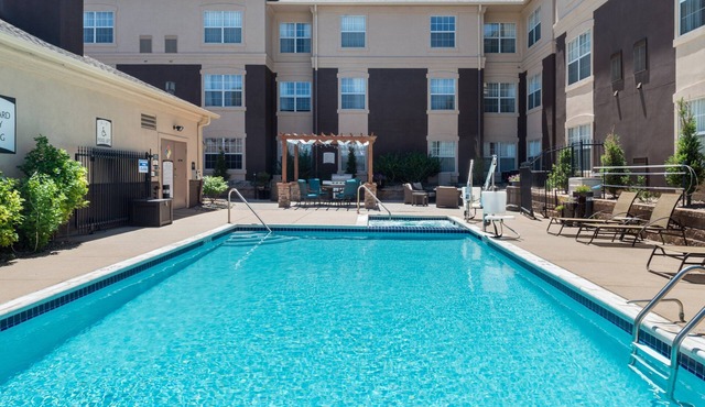 Studio Near Denver Tech Center | Free Weekday Shuttle + Breakfast!