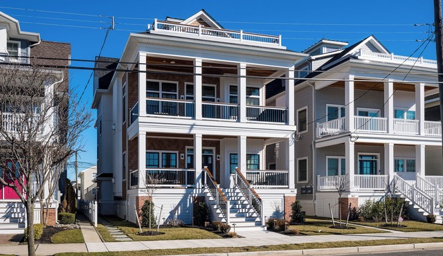 Stunning 4 Bedroom Beach Condo in Ocean City, NJ - Your Perfect Summer Retreat!