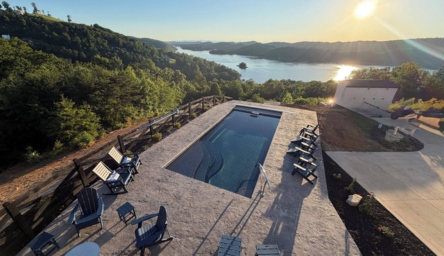 STUNNING SUNSET VIEWS! Luxury Lake & Mountain Retreat w Pool, Spa, & Beachfront