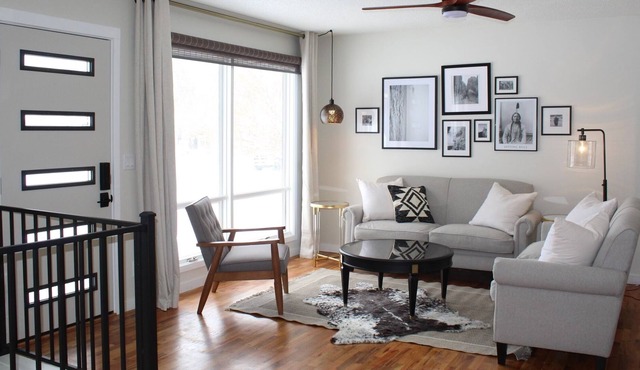 Stylish & Comfortable 3 Queen Beds - Minutes from Downtown