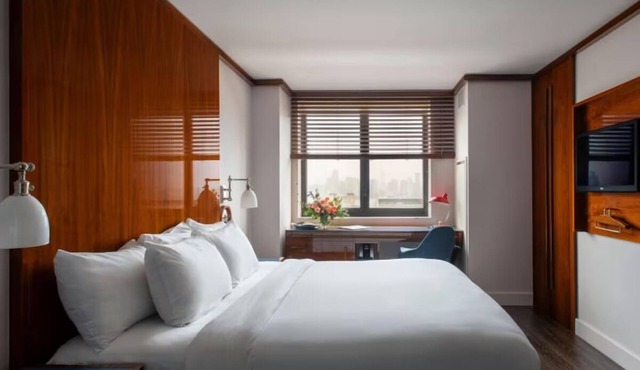 Superior King, Hotel Hugo, Trendsetting Art Design, Near Hudson Square, Pets