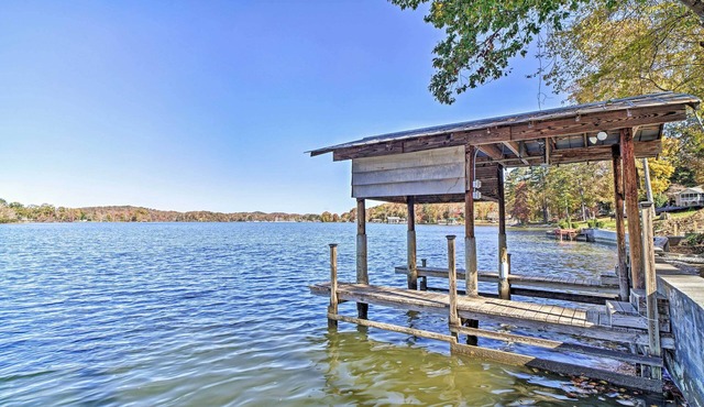 Ten Mile Home on Watts Bar Lake w/2 Docks!
