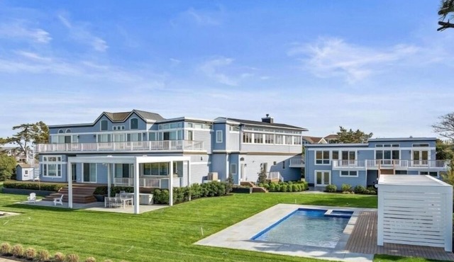 THE BLU ESTATE AT 1900 VIRGINIA! Expansive Bayfront Estate! Rented by OWNER!