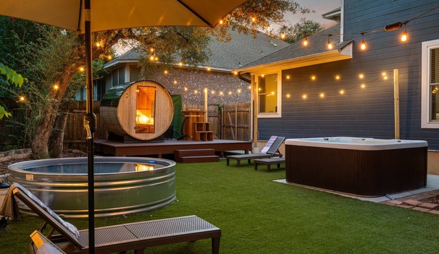 The Green Room Getaway: Pool, Luxe Spa, Game Room, Cinema