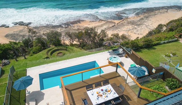 * The Oceanfront * in Ulladulla