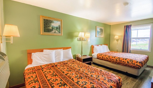 Travelier Motel