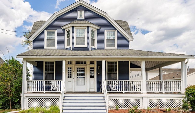 TREN105 | Lakefront Classic Shore Colonial w/new wrap around porch & deck, 2 blocks to it all!