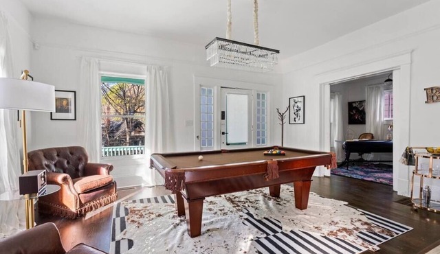 Two distinct and spacious units providing a total of 6 bedrooms and 5 baths!