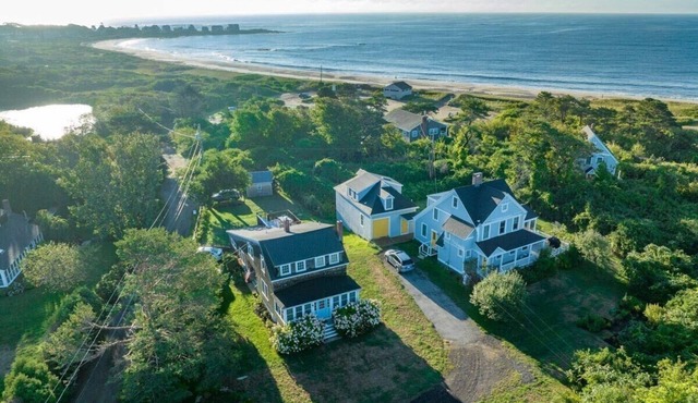 Updated Biddeford Pool Beach House