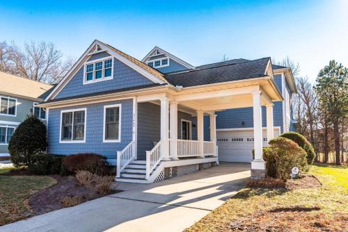 Upscale Bayside Home 4 Bedroom Sleeps 14