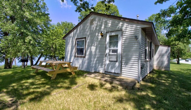 Walleye Cabin | Spitzer Lakefront | Minnesota | Legacy Lakeside Resort