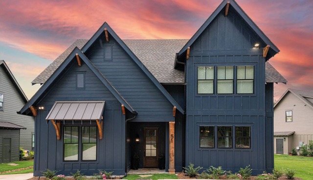 Waterfront, Gameday Ready, Kayak, Dock, EV Charger - 4 Bed/3 Bath
