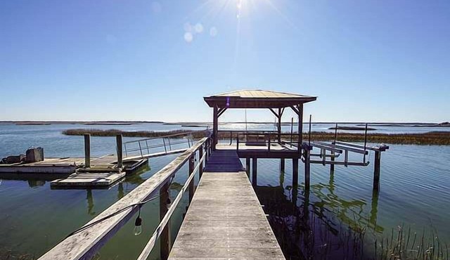 Waterfront Gem on James Island!