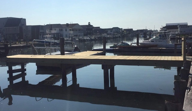 WATERFRONT GEM