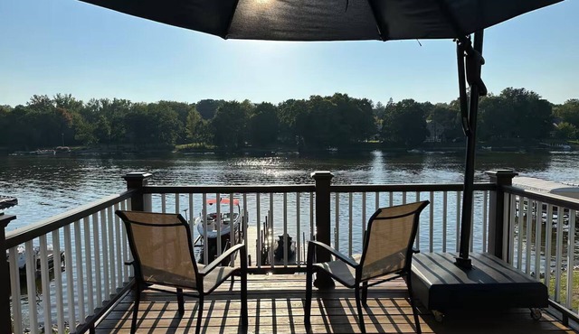 Water’s Edge Retreat – Riverfront Escape with Private Beach & Dock in St Charles
