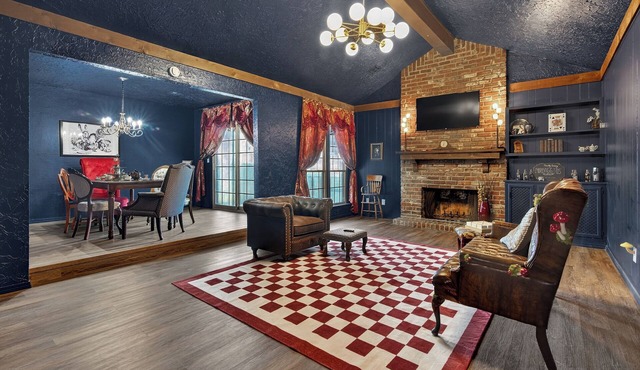 We're All Mad Here! - A Wonderland Escape in Tulsa