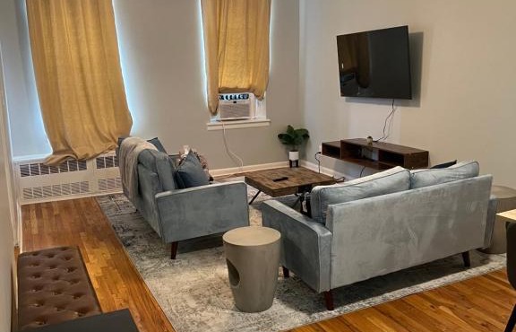 Welcome a lovely home in Brooklyn