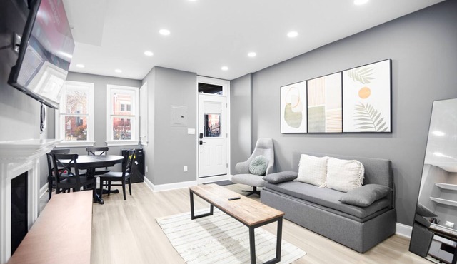 Welcoming 1-bedroom apartment in Washington DC. Free Parking Pass